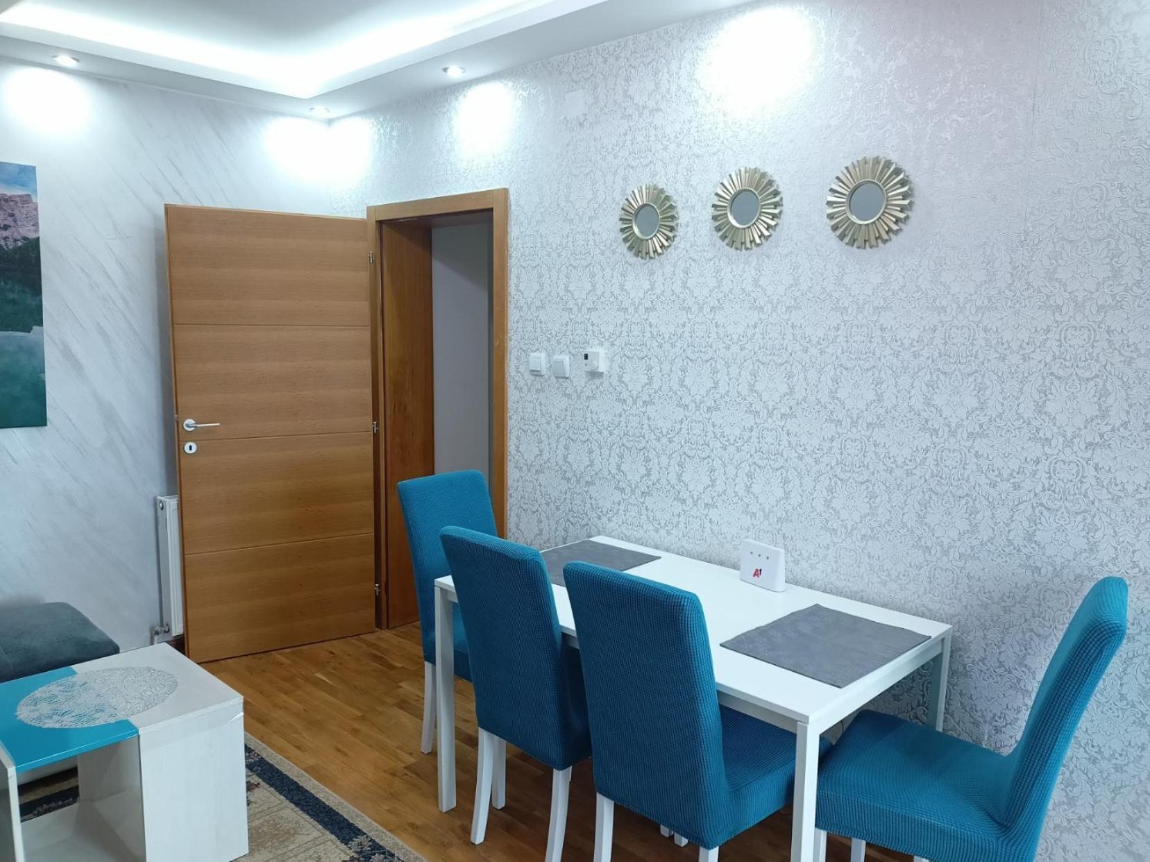 Апартаменти Ema Lux - Zgrada Panorama Сокобаня Екстер'єр фото